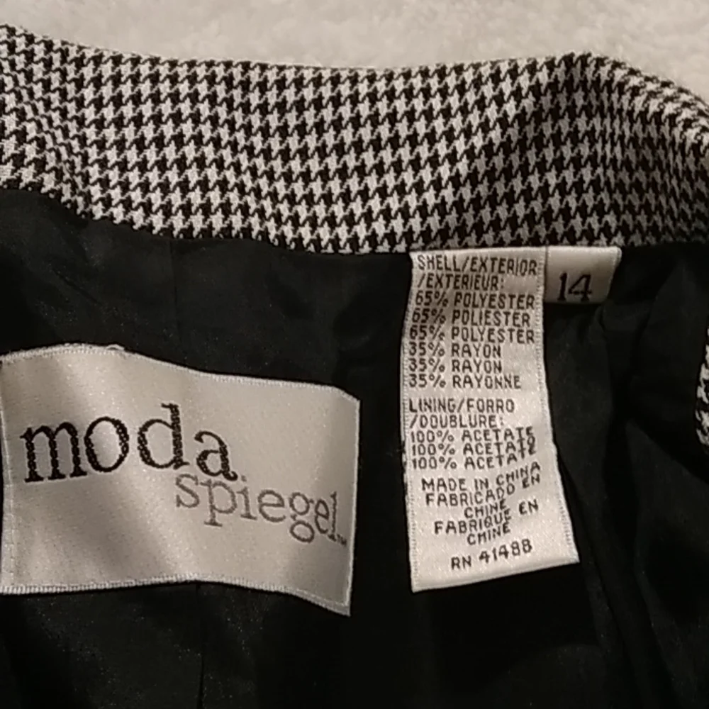 Moda Spiegel 2pc Houndstooth Suit NWOT